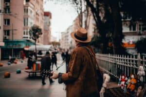 Turning Service into a Public Performance