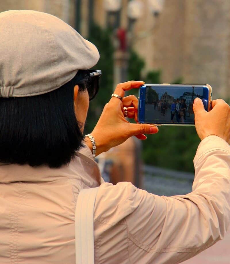 taking-photos-3672053_1280