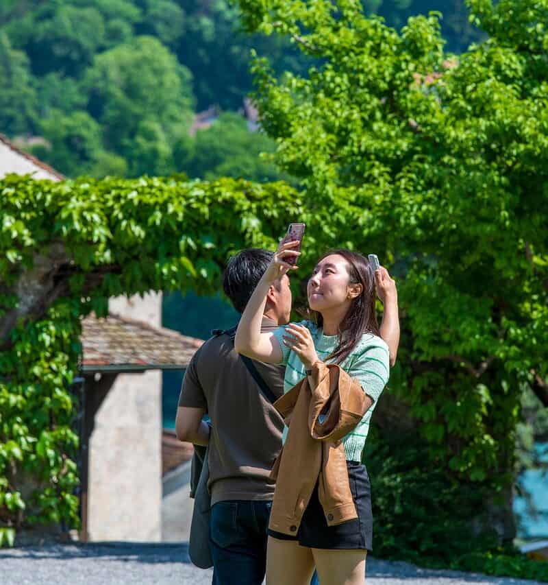 tourist-7205288_1280