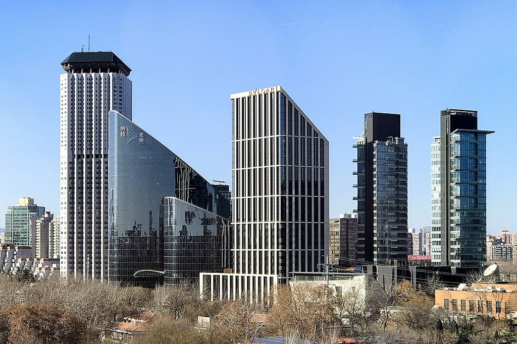 1024px-20200120_Jingcheng_Mansion,_Genesis_Beijing,_Bulgari_Hotel_Beijing_and_Kunlun_Apartment