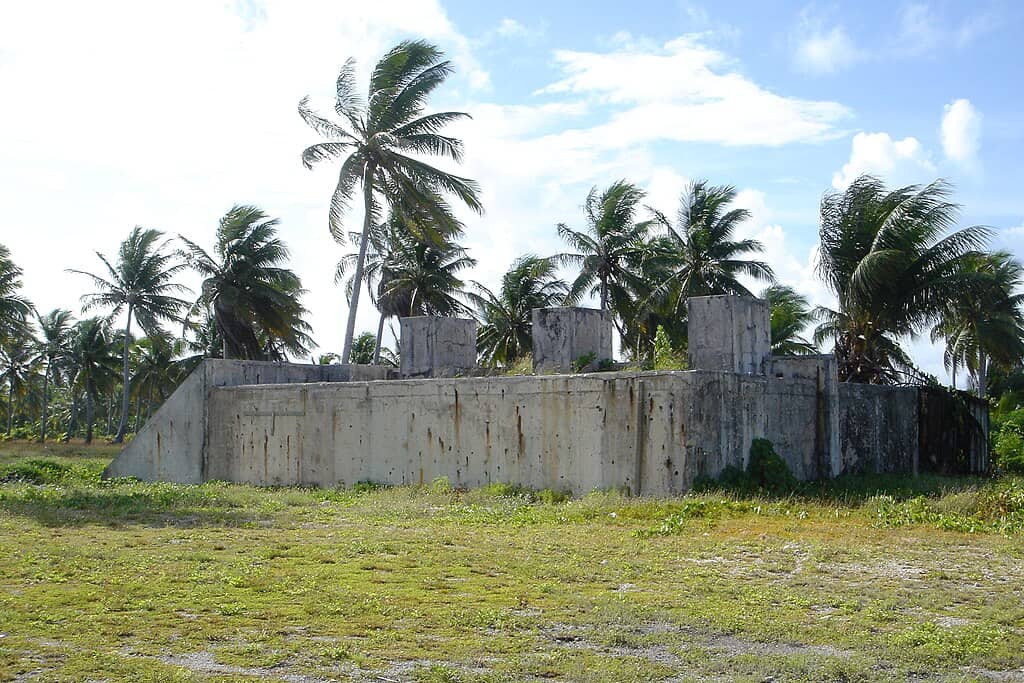 1024px-Bikini_Atoll_Nuclear_Test_Site-115011