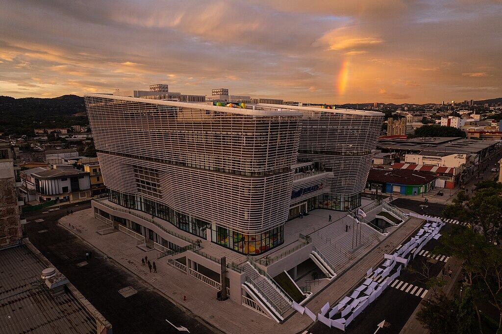1024px-Inauguracion_BINAES_(Biblioteca_Nacional),_El_Salvador_en_13_Noviembre_2023_-_National_Library_of_El_Salvador_Inauguration_-_30