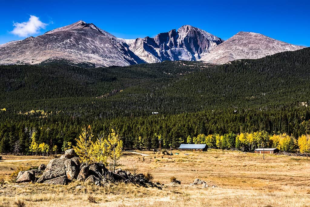 1024px-Meeker,_Longs,_Lady_Washington