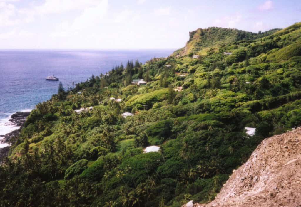 Pitcairn Island supply ship landing