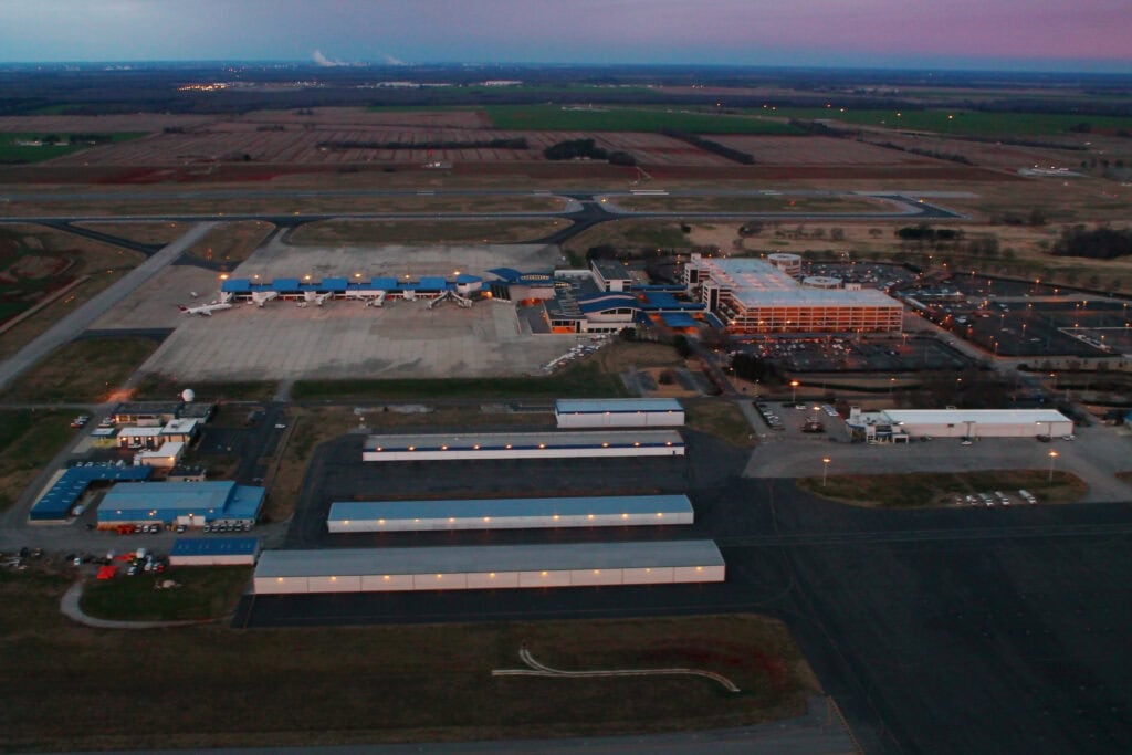 Huntsville International Airport (HSV)