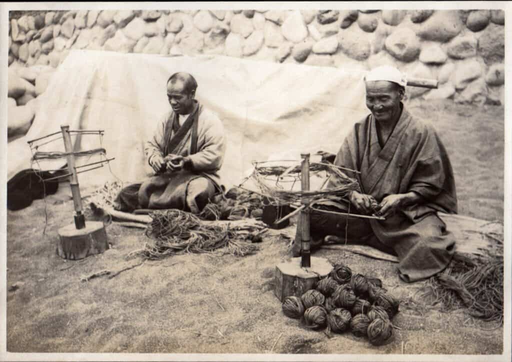 “twined fiber artifact cave”