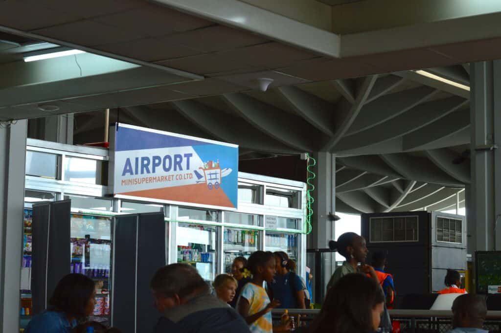 airport security ID check