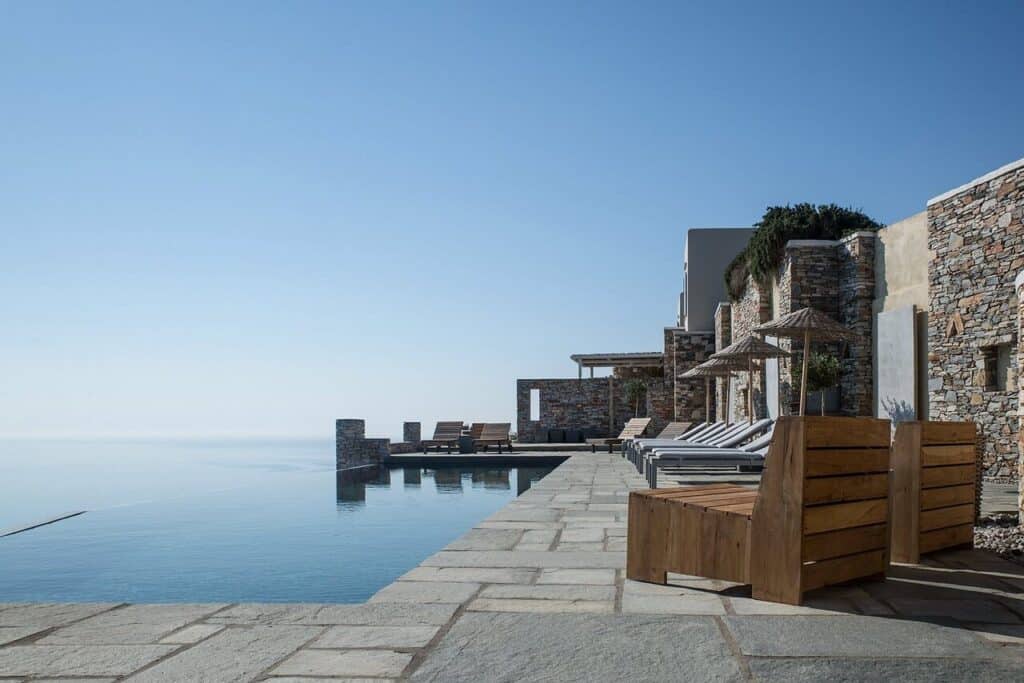 infinity-pool-area-2