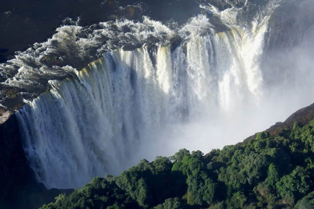 jurgen_bierlein-victoria-falls-4854664_1280