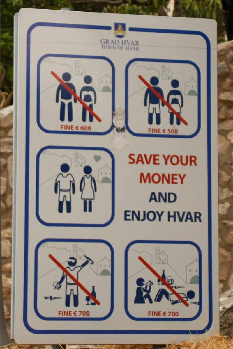 behaviour city rules sign