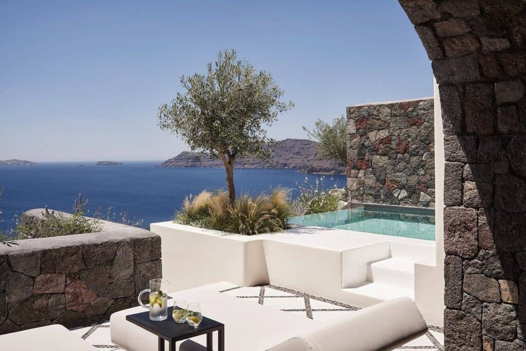 pool-suite-terrace-2