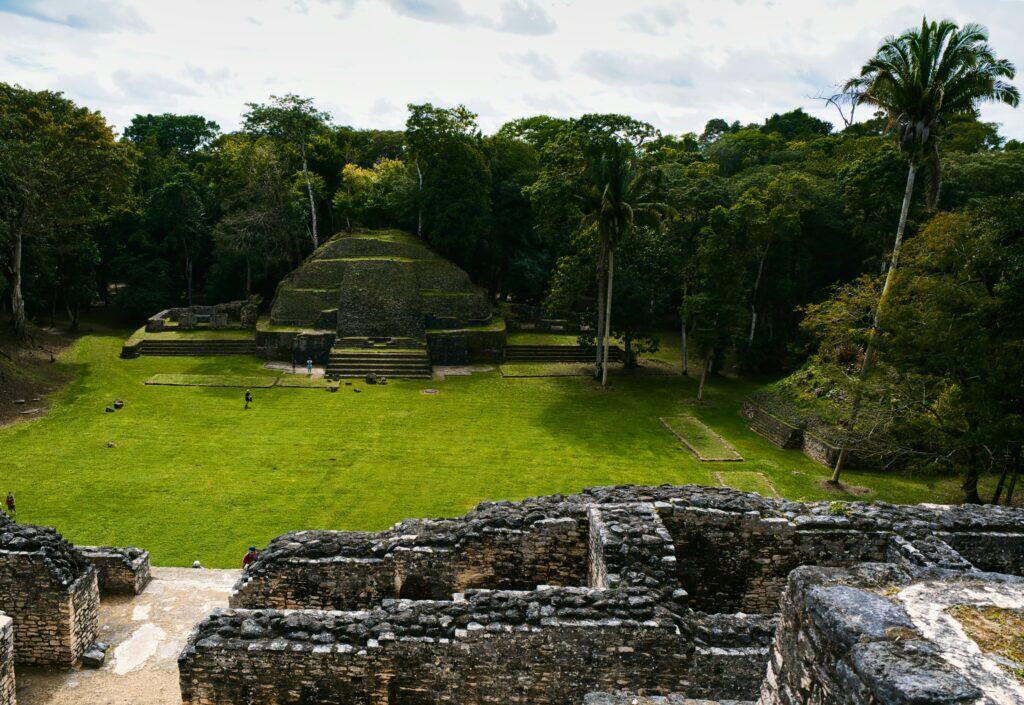 Maya plaza ruins jungle