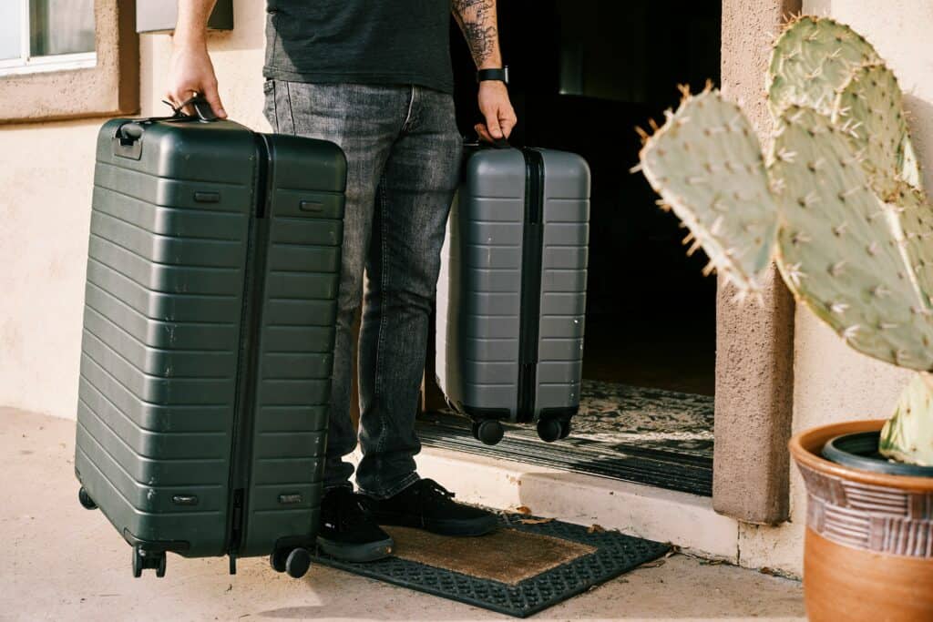The Oversized Suitcase That Cannot Handle Cobblestones
