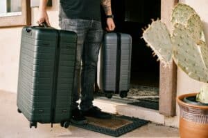 The Oversized Suitcase That Cannot Handle Cobblestones