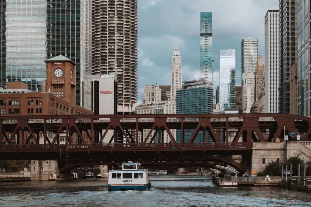 Ferris Bueller's Day In Downtown Chicago In "Ferris Bueller's Day Off"
