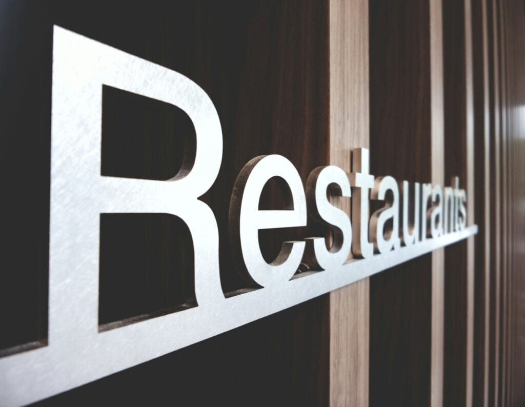restaurant reservation deposit policy sign