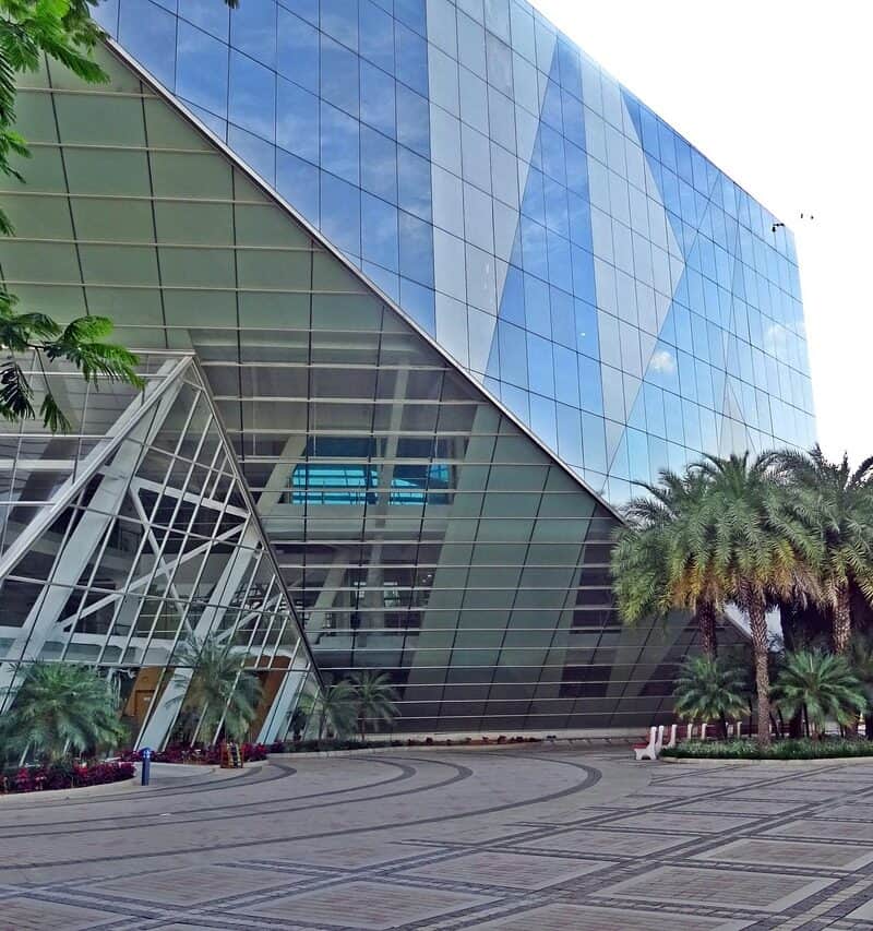 sarangib-building-1659315_1280