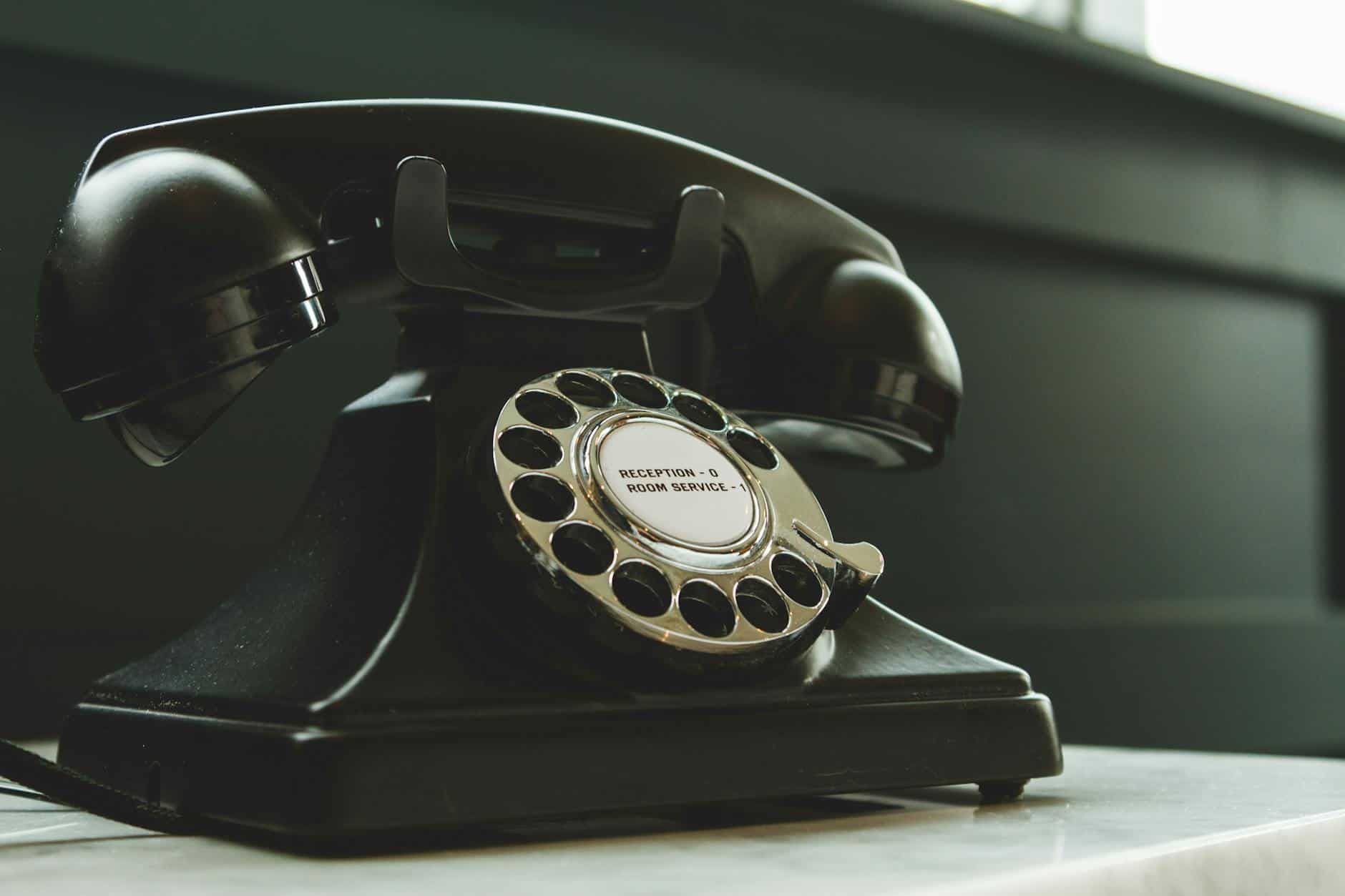 hotel review phone feedback