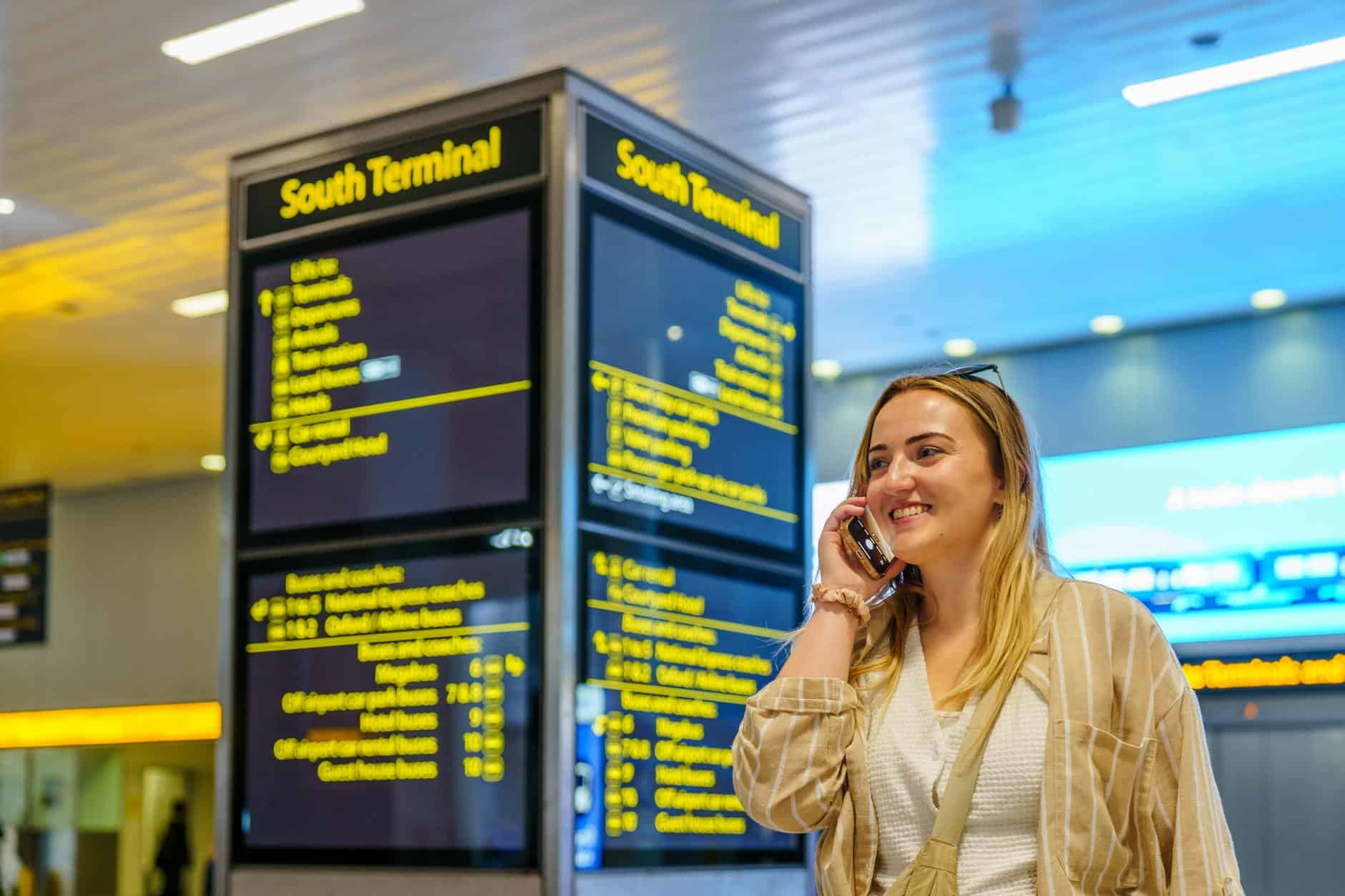 airport phone call loud traveler