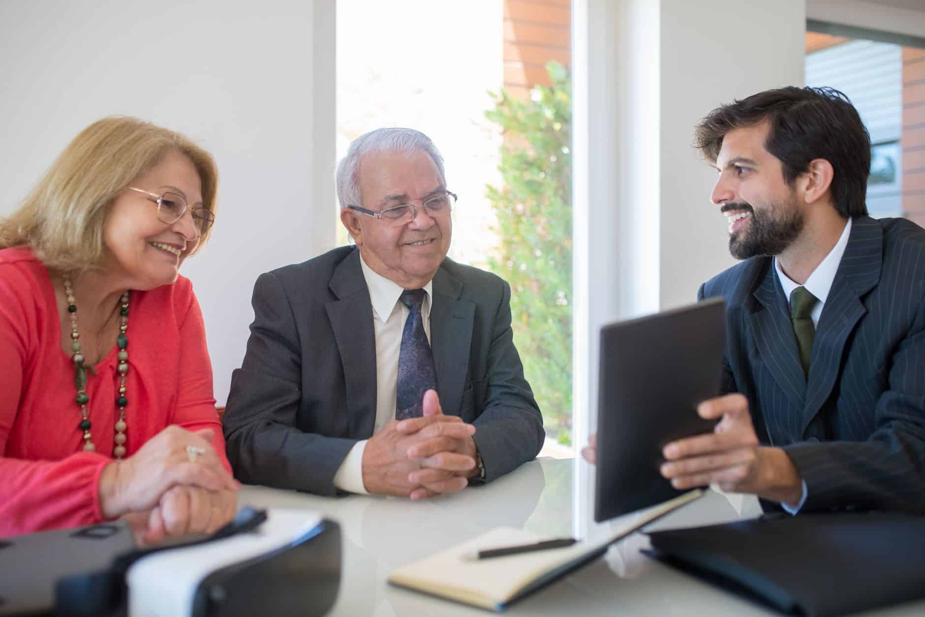 travel agent senior booking