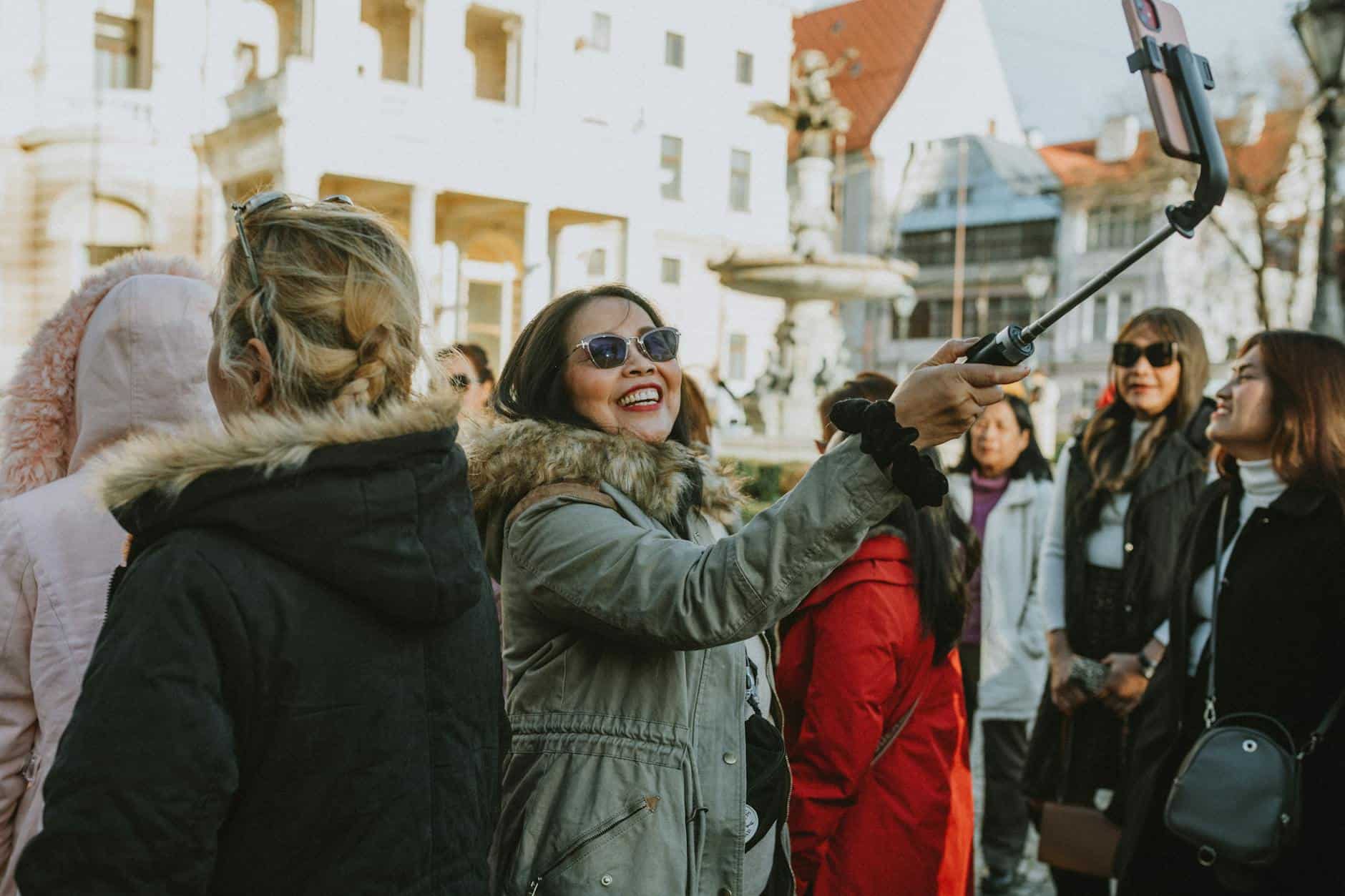 social media tourists destination