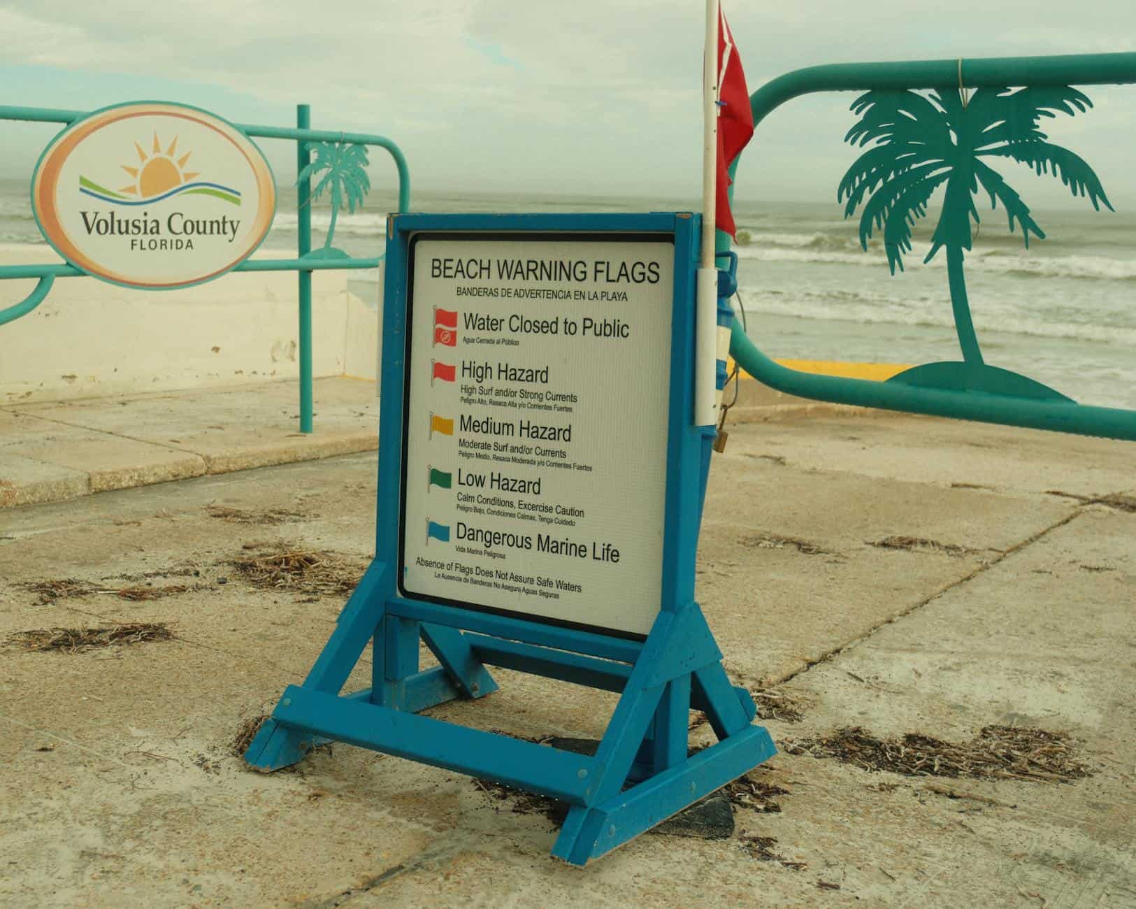 red flag warning sign
