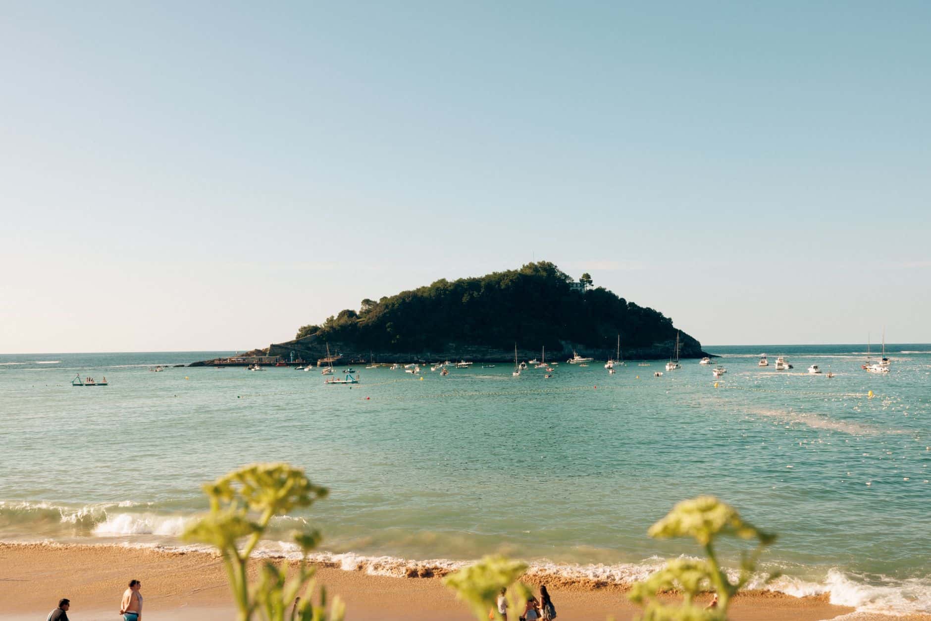 san sebastian spain beach