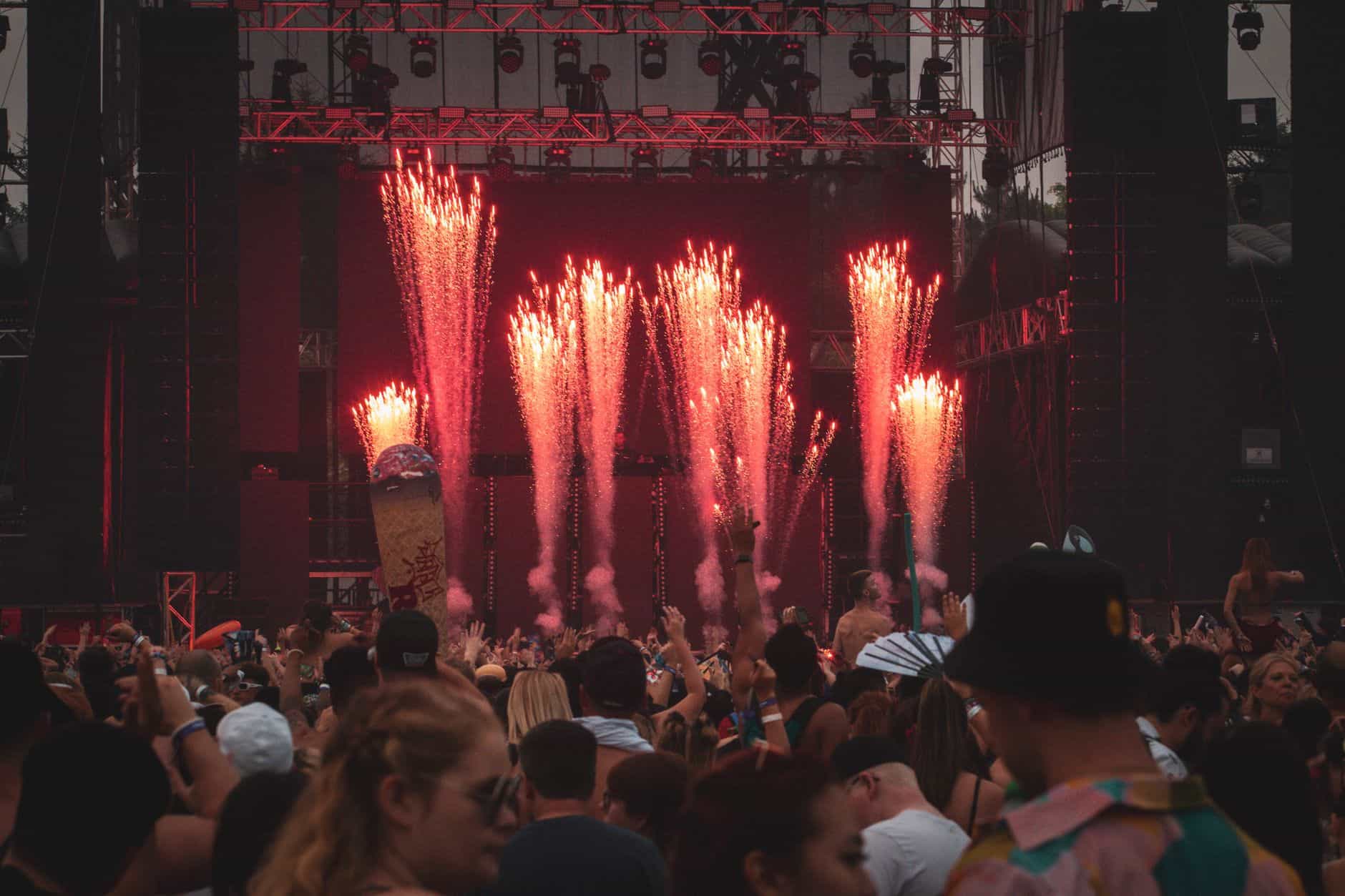 outdoor music festival summer