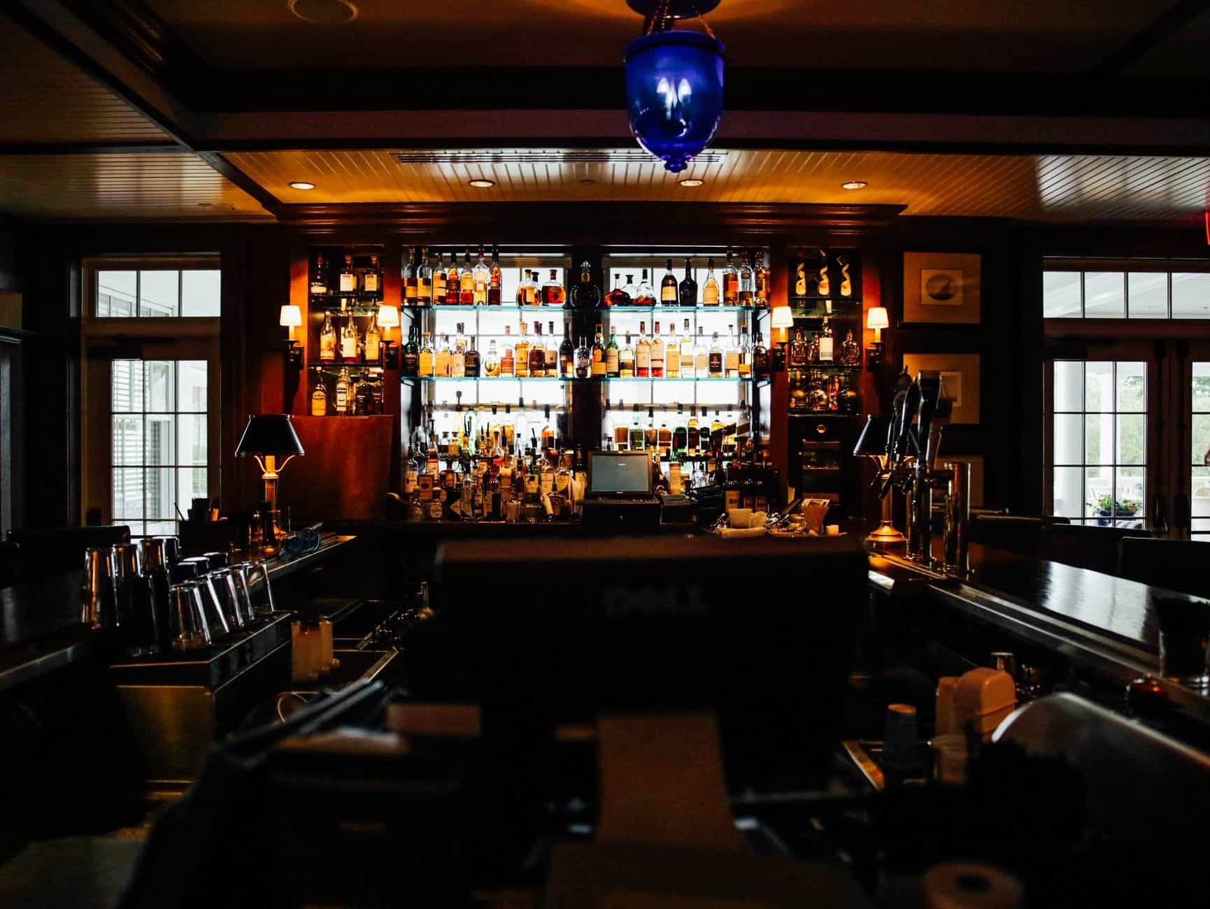 old New England tavern