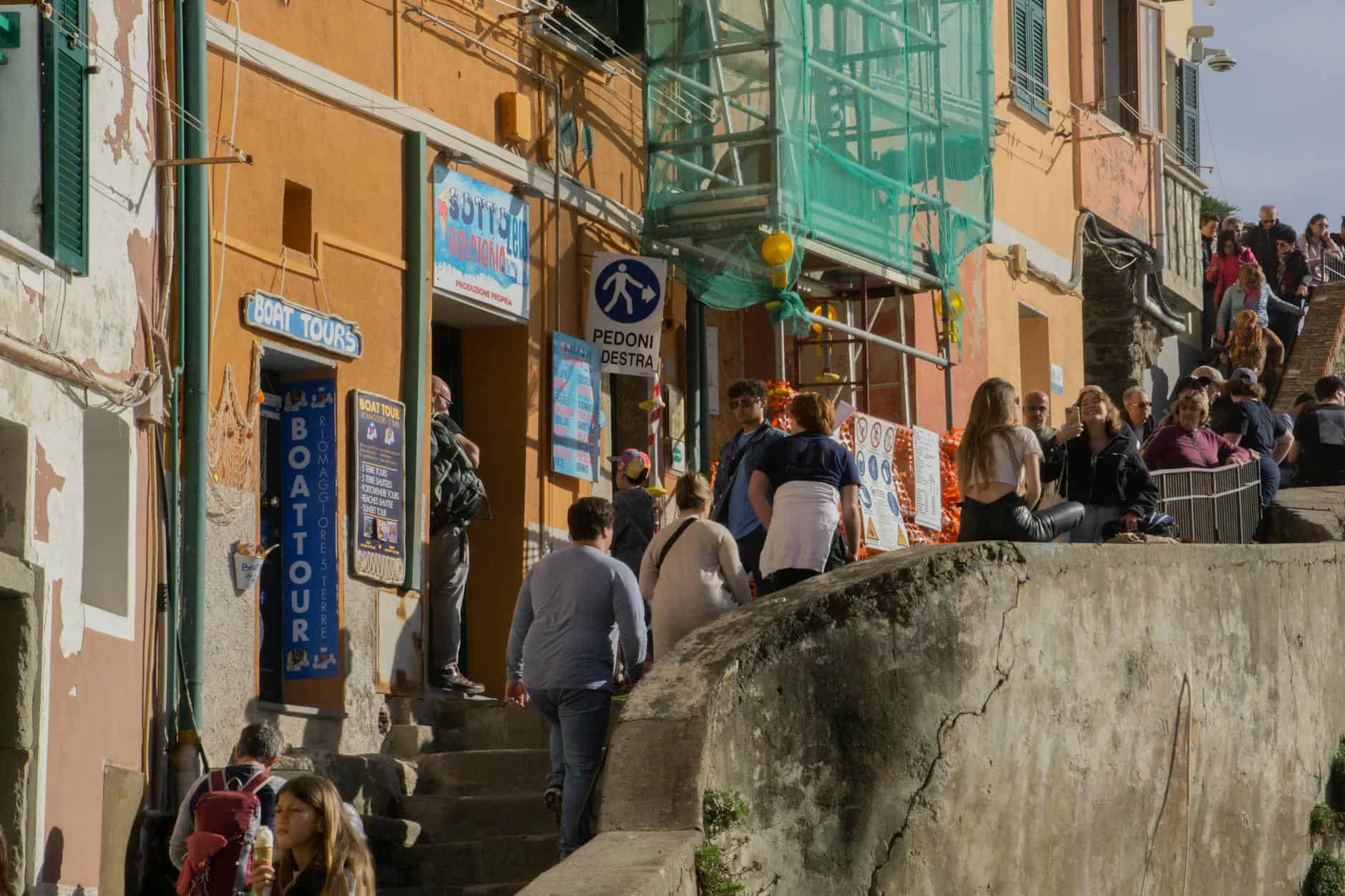 Cinque Terre Italy tourists