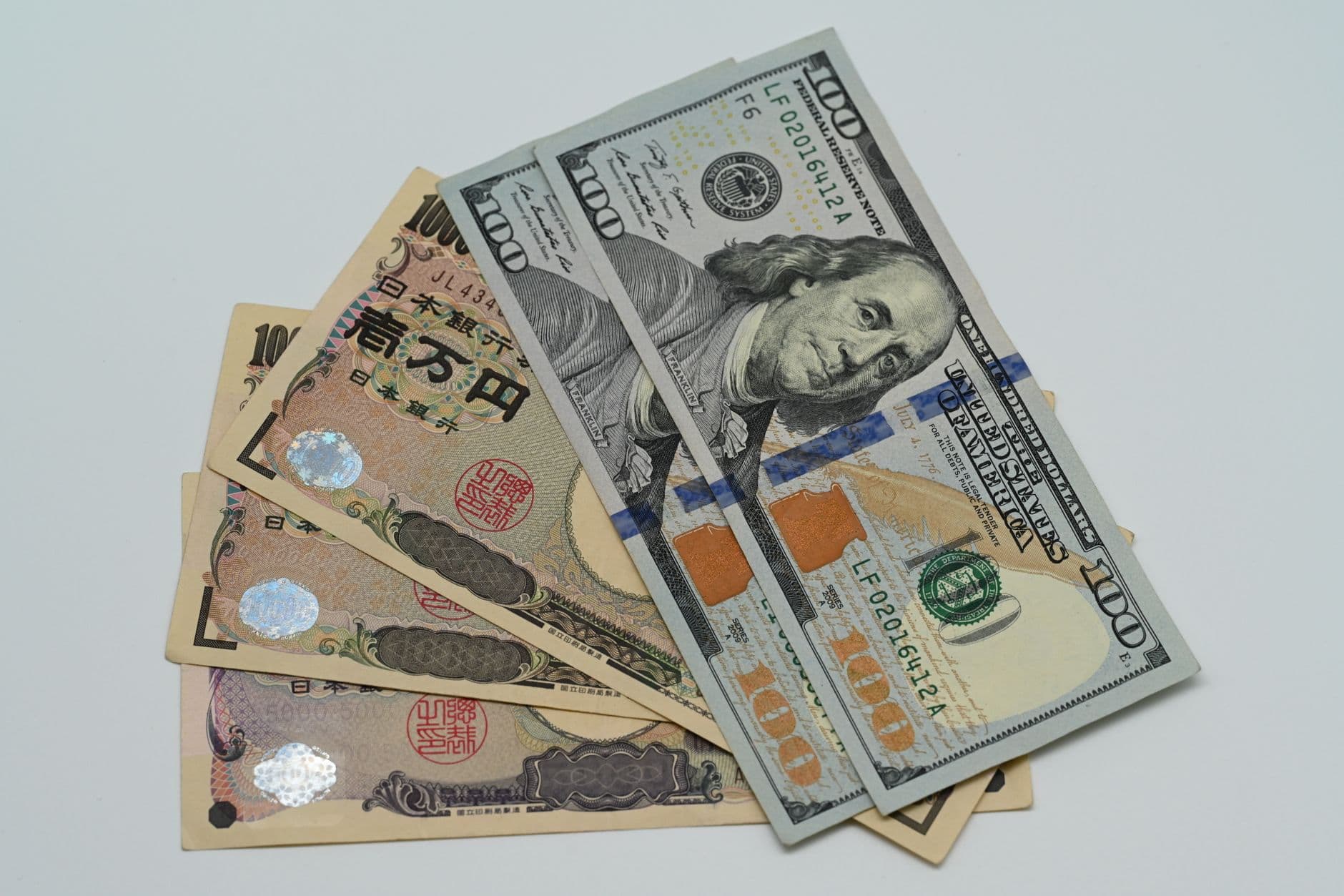 Japanese yen currency exchange
