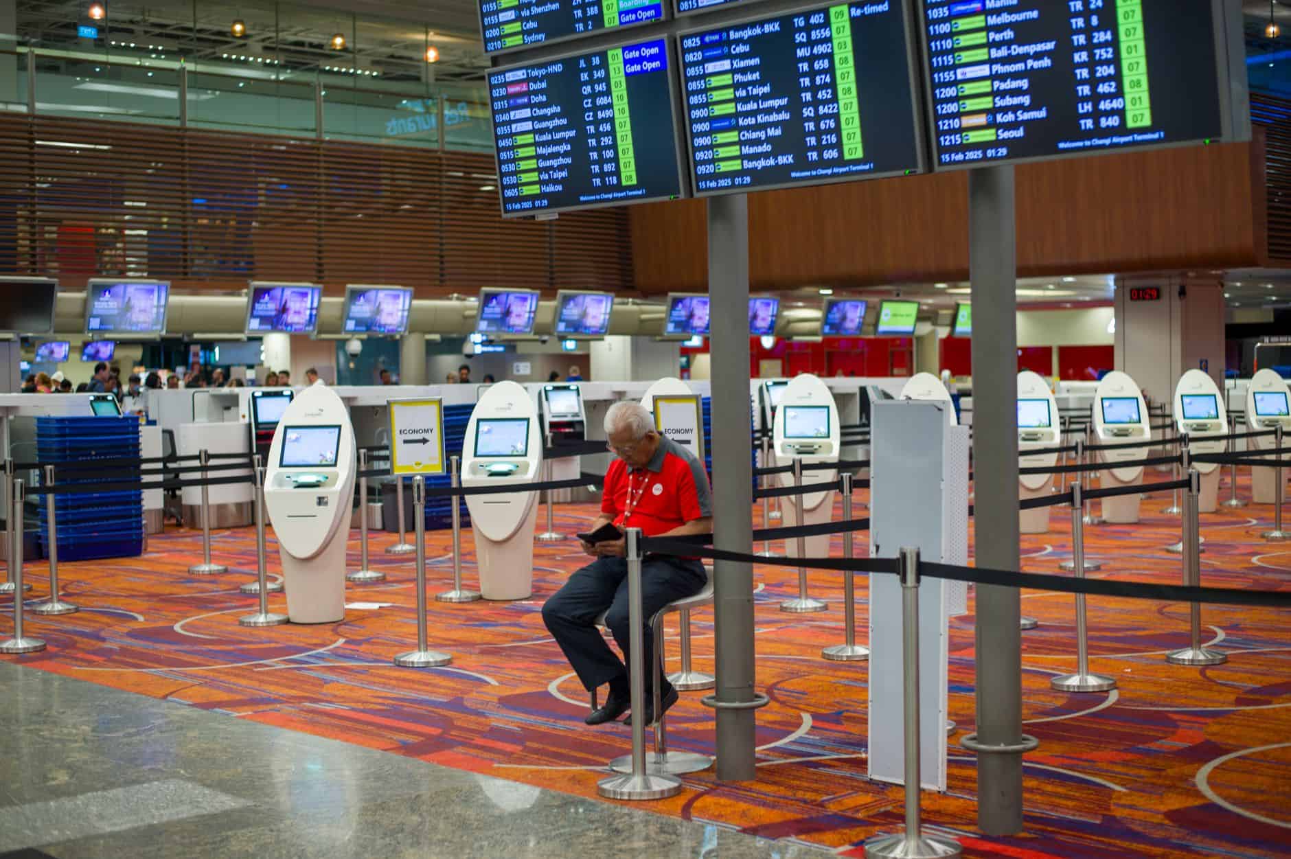 airport security electronics