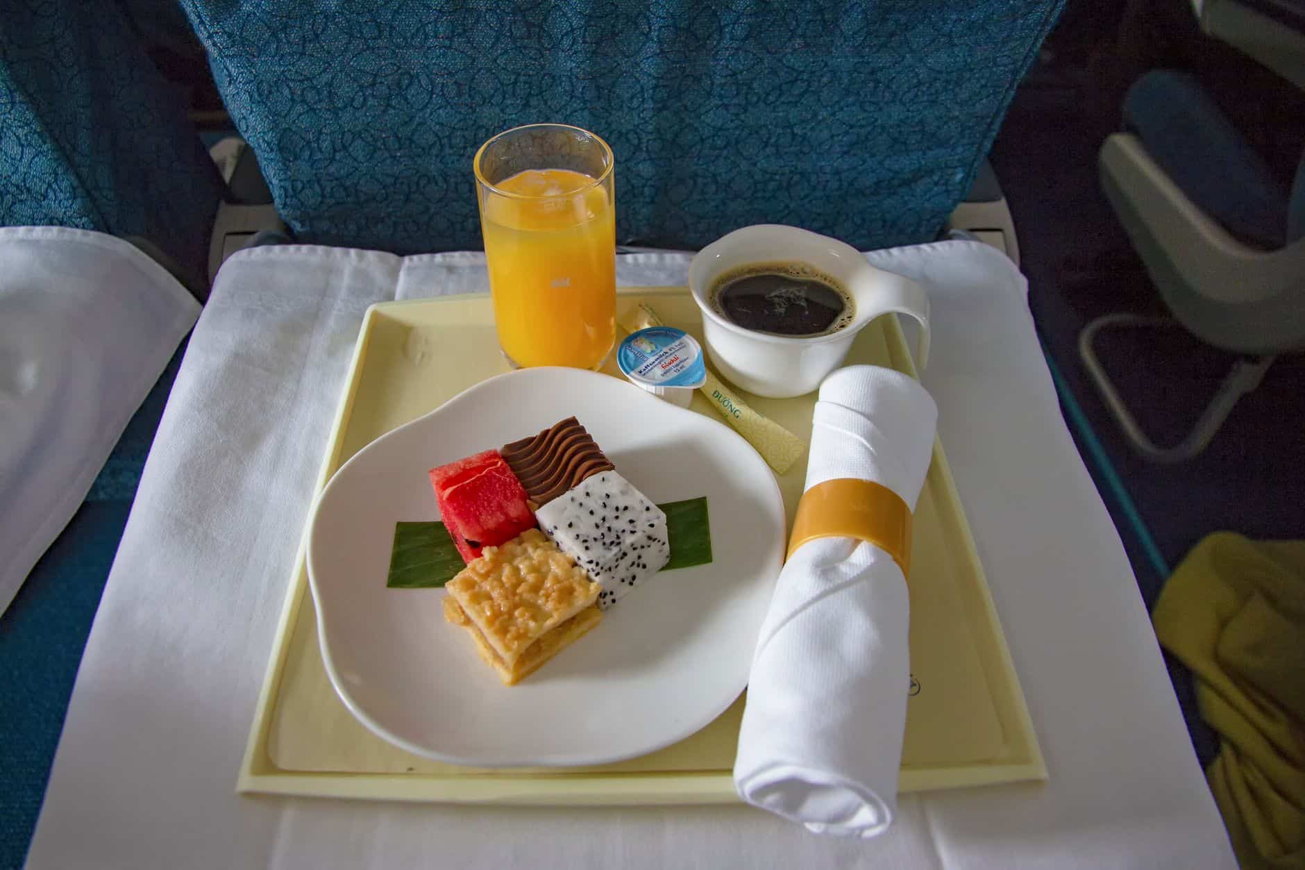 business class airplane meal