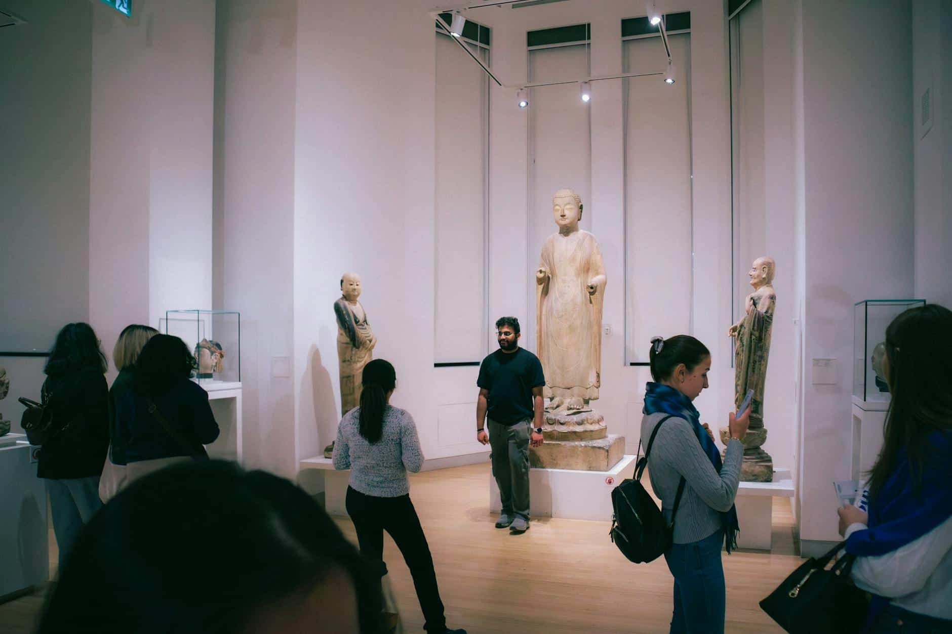 museum ethical travel visit