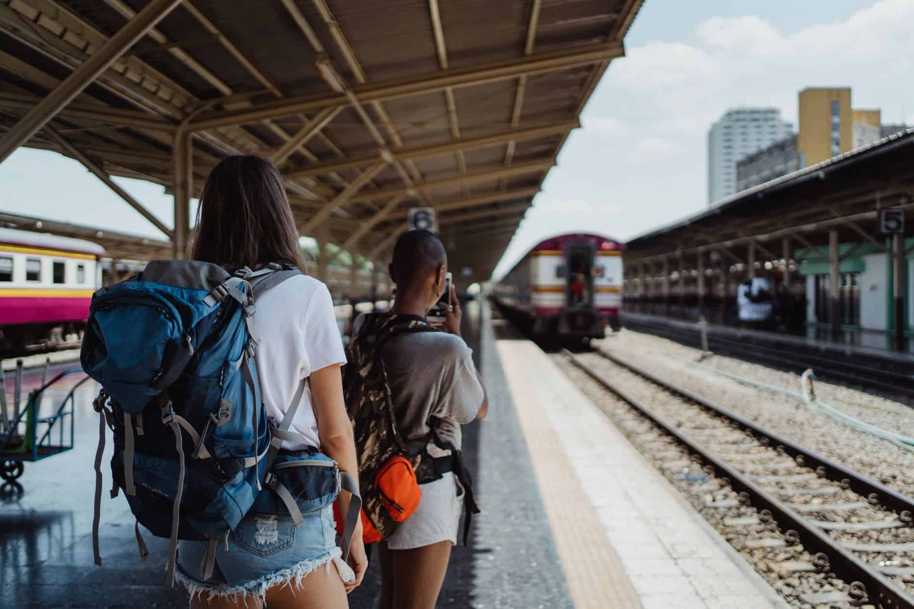 organized travel planning train