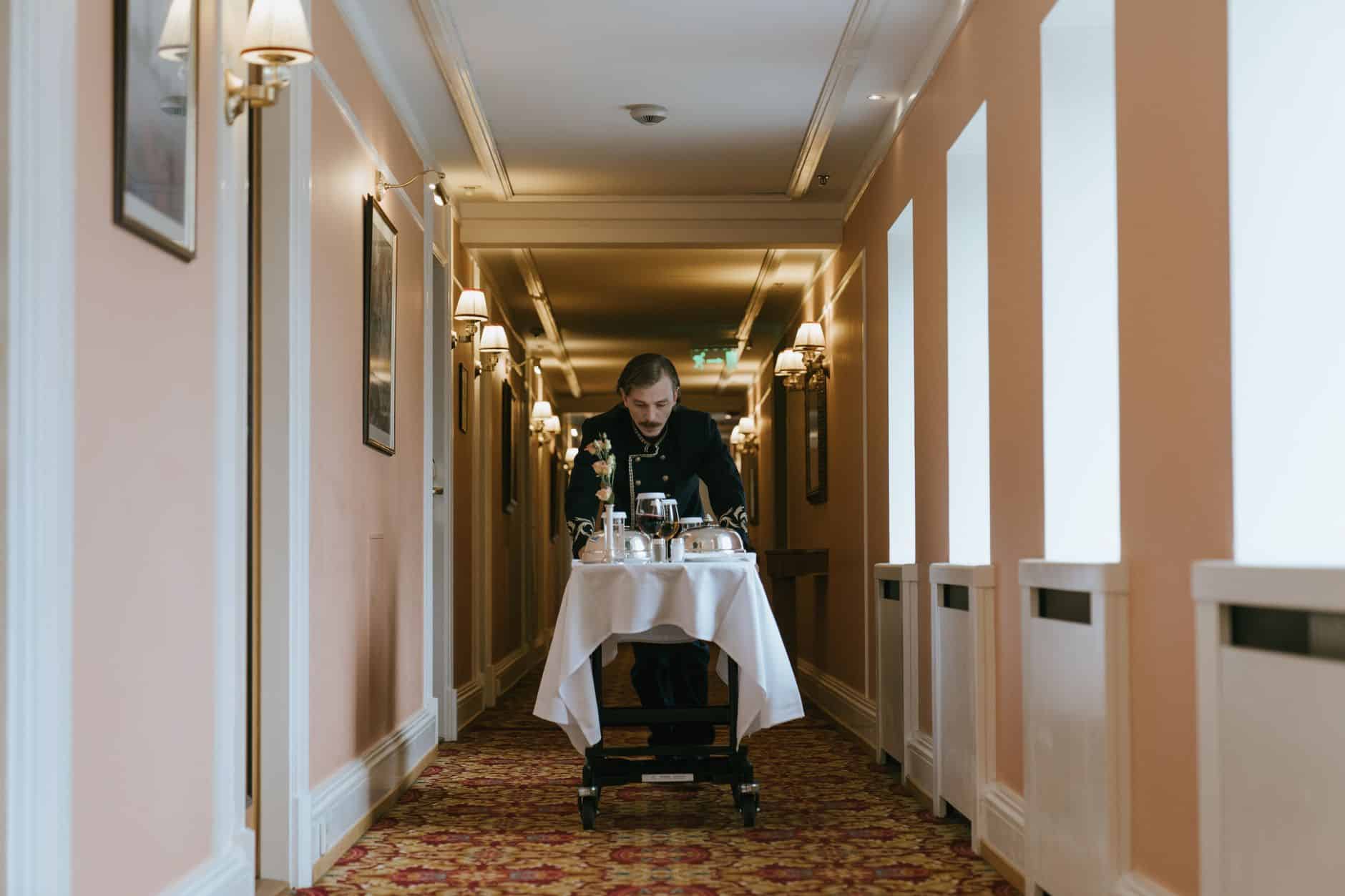 cruise ship staff dining service