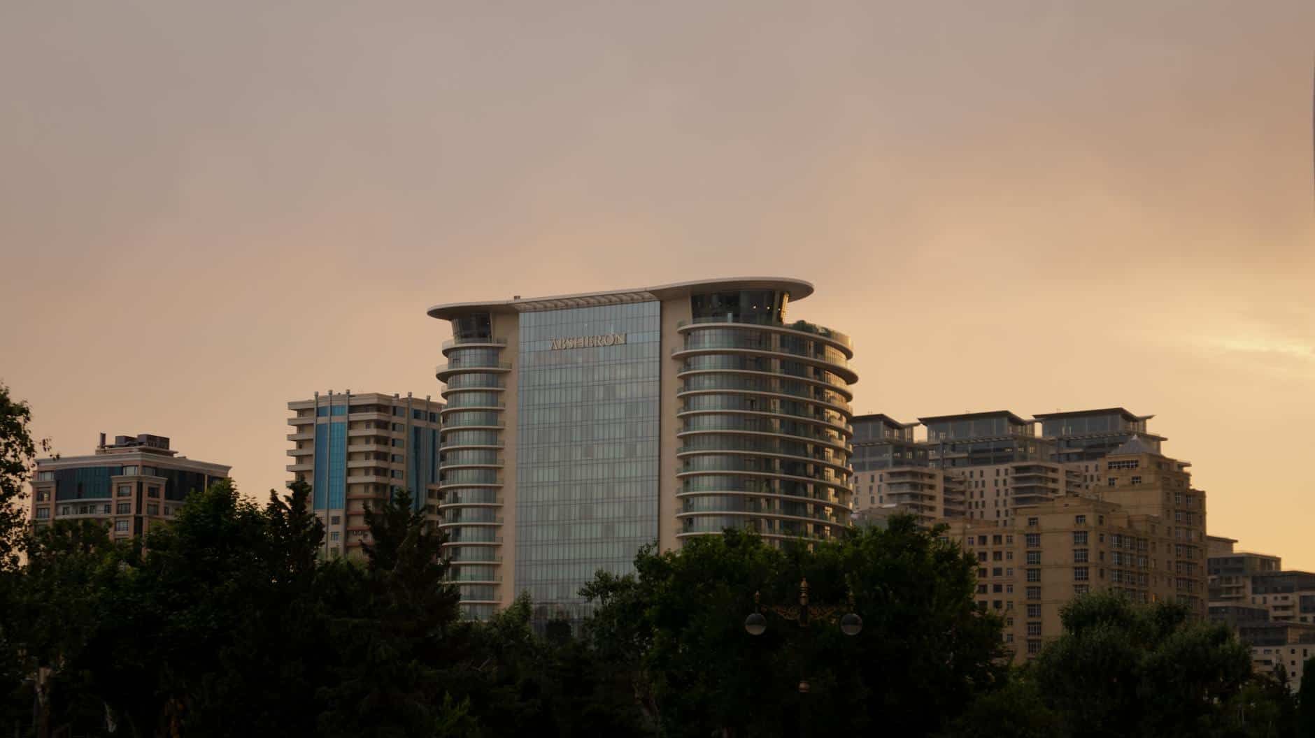 marriott hotel exterior