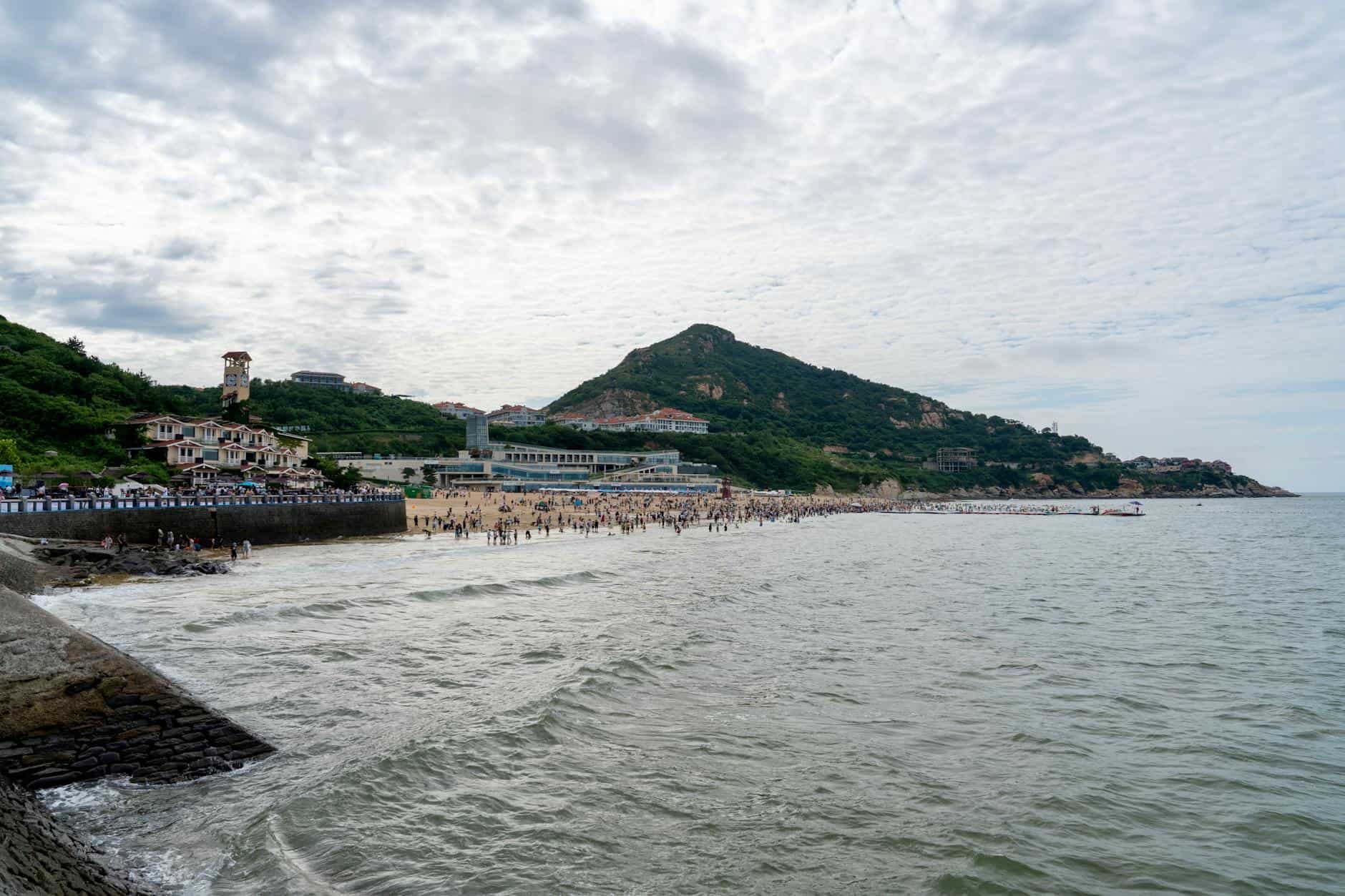 crowded beach tourists