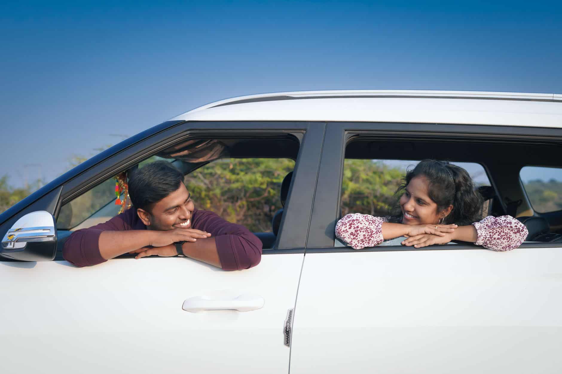 couple happy travel experience