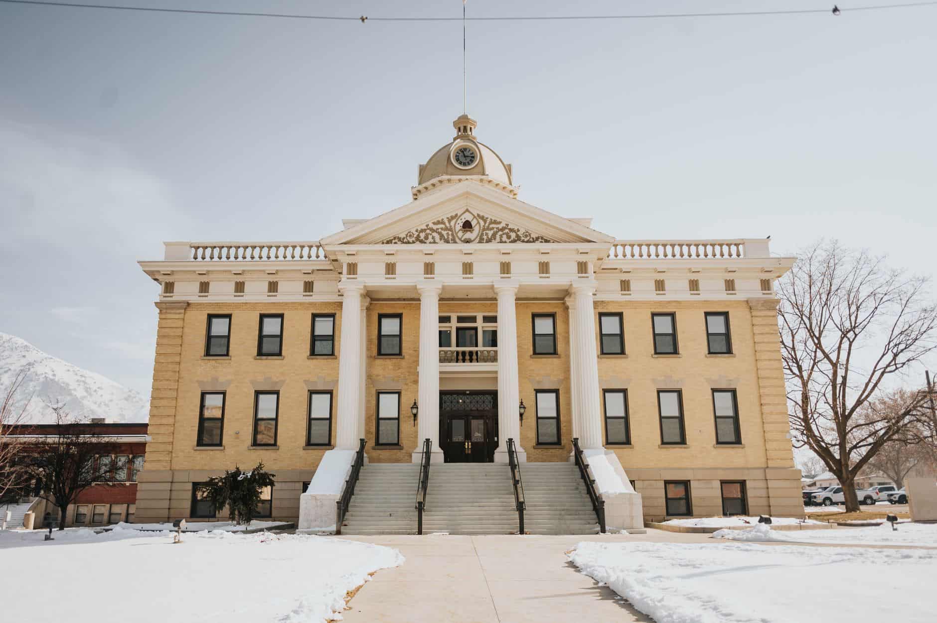 courthouse small town