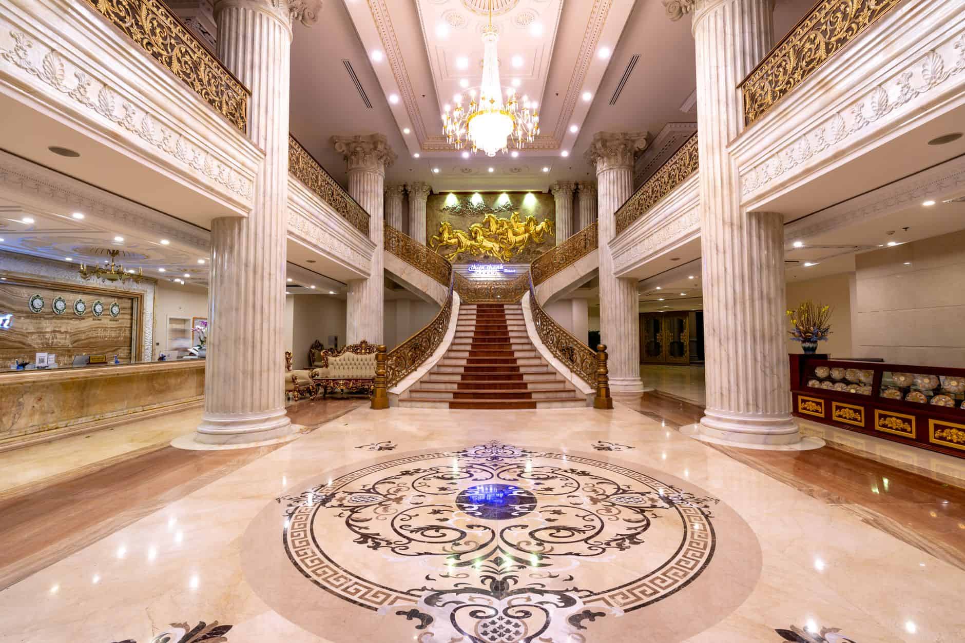 hotel lobby luxury