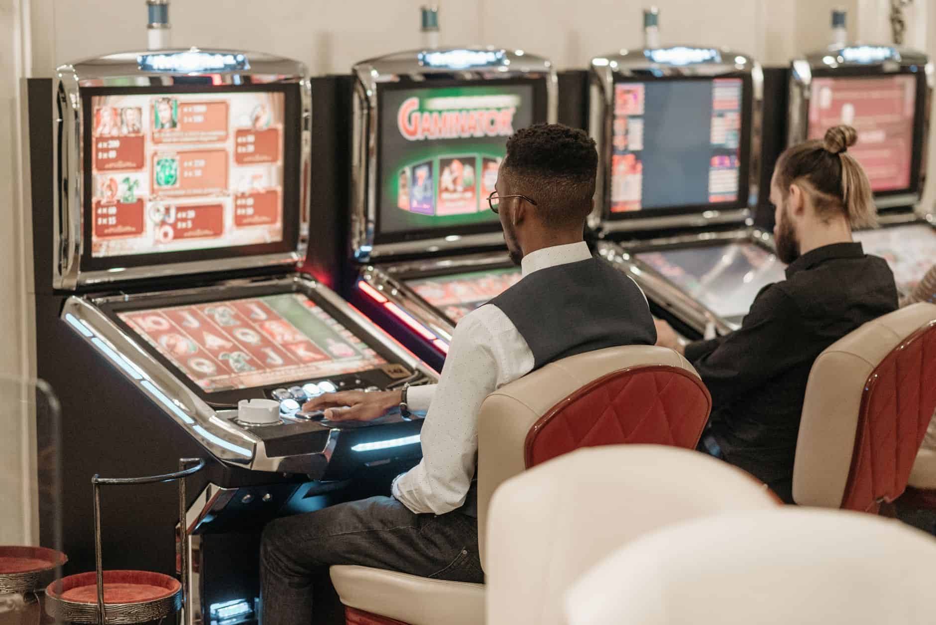 casino slot machines crowd