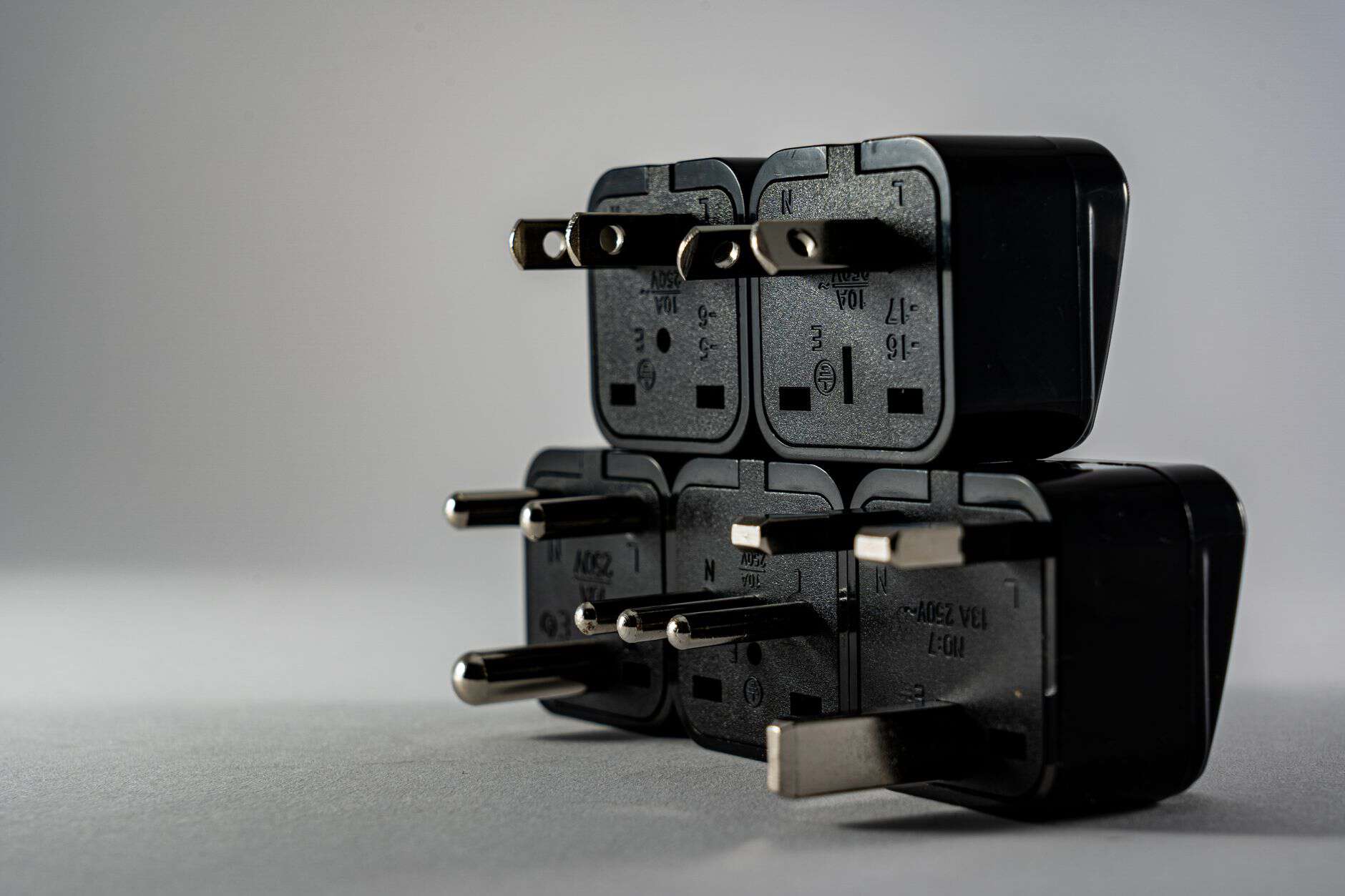 travel adapter plug
