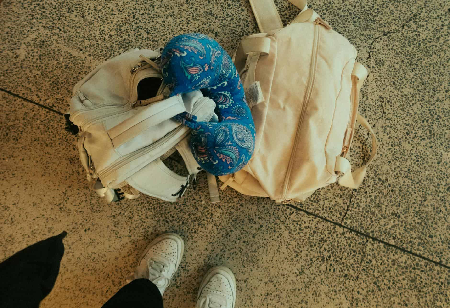 travel pillow airport store