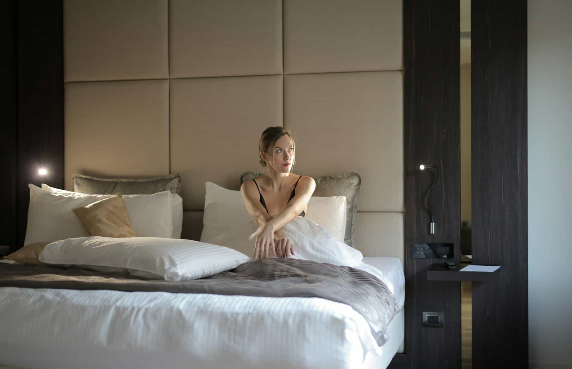 solo traveler hotel room