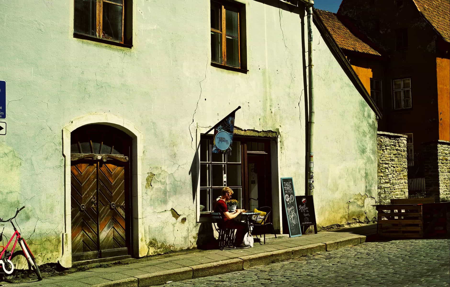 slow afternoon europe cafe
