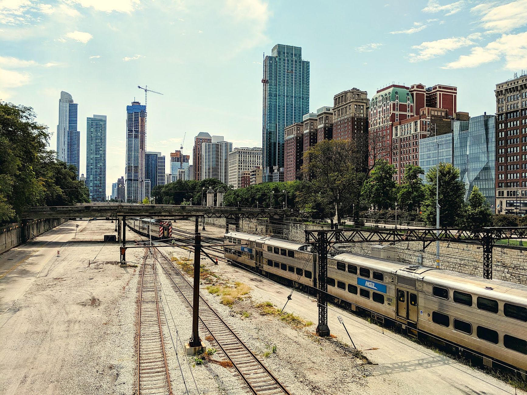 Chicago neighborhood metra train