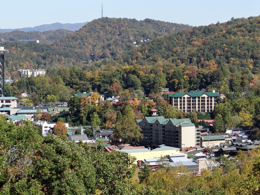 Gatlinburg Tennessee mountain town at dusk