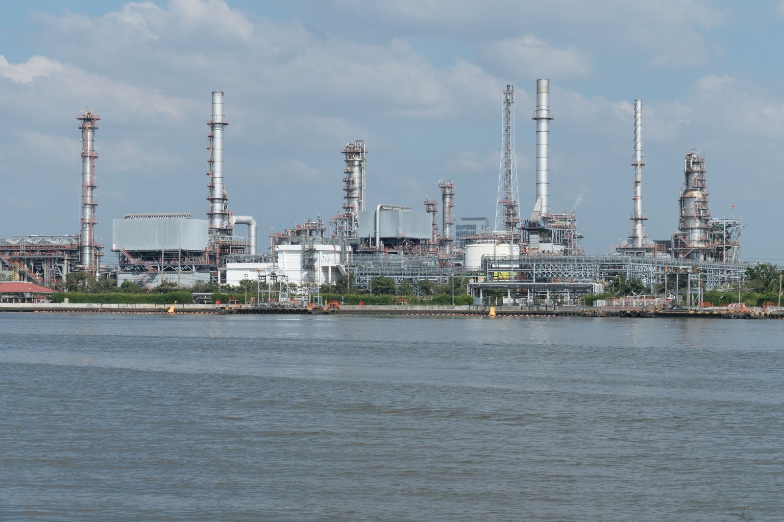 lake charles louisiana refinery