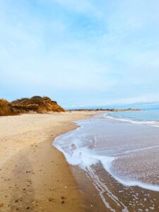 Montauk Point lighthouse and coastline
